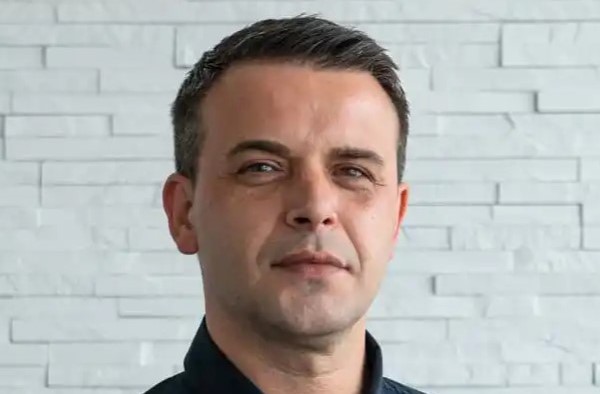 Foto Vebija Alija